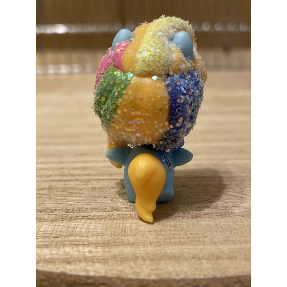 My Little Pony Glitter Cutie Rainbow Dash 1.75" - Picture 4 of 4